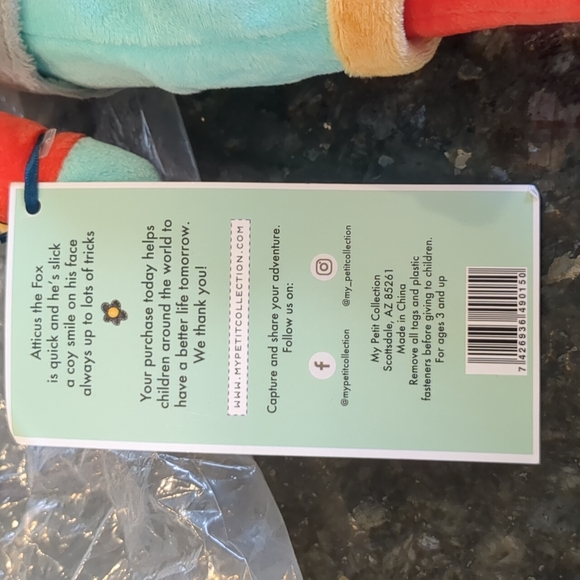 My petit Atticus the Fox stuffed animal collectible NWT - Picture 4 of 6